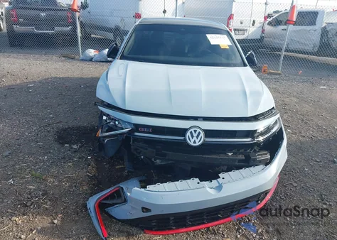 2025 Volkswagen Jetta Gli 2.0T Autobahn from USA, damaged, VIN 3VW2T7BU3SM032222